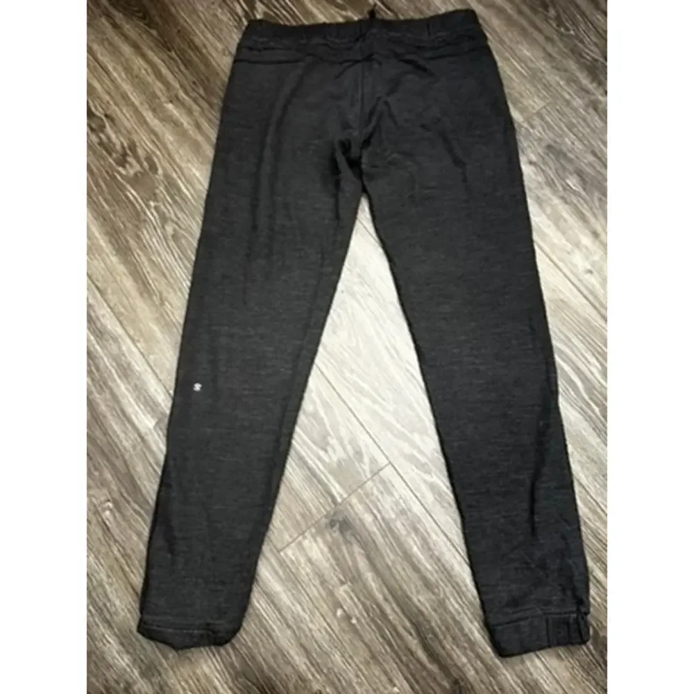 Lululemon Womens Sattva Pant size 10 Black
